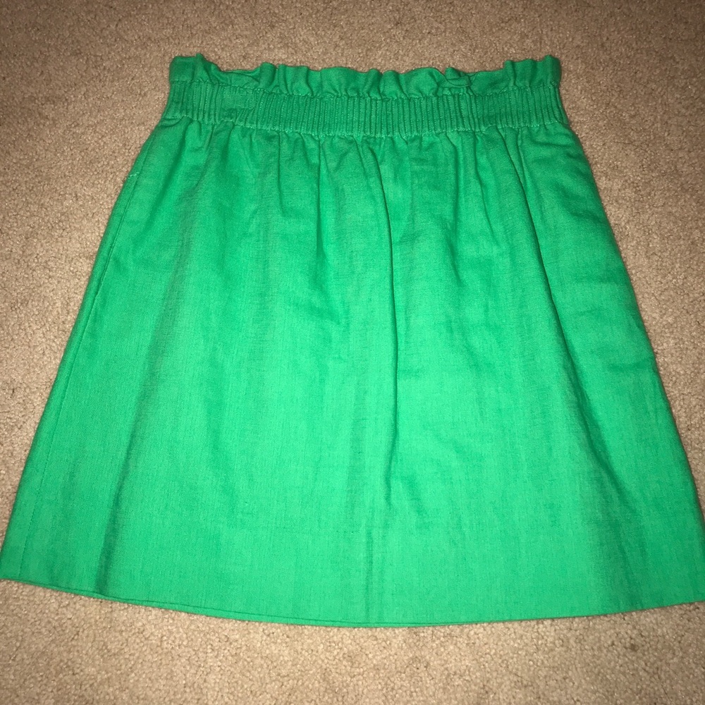 Green, ruffle hem J. Crew skirt!